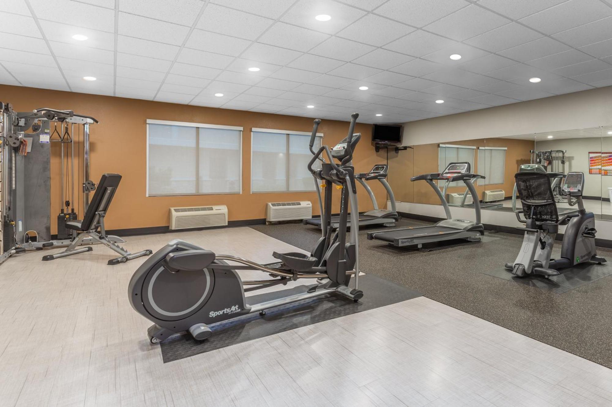 Holiday Inn Rockford By Ihg Exteriör bild