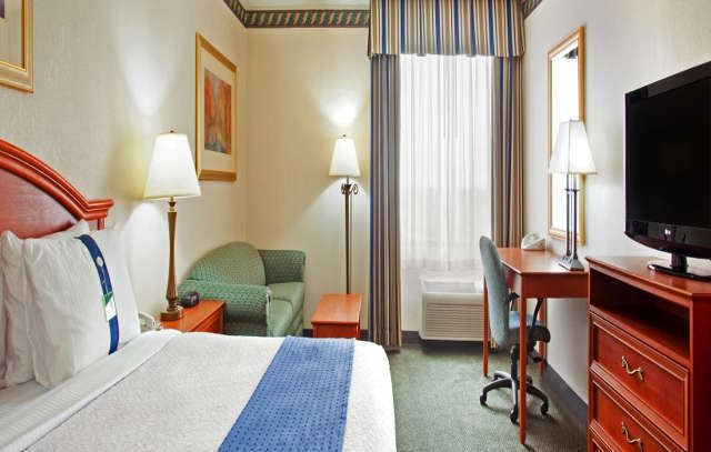 Holiday Inn Rockford By Ihg Exteriör bild